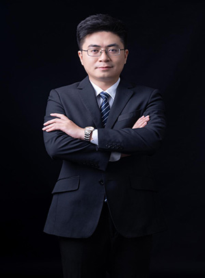 何智文